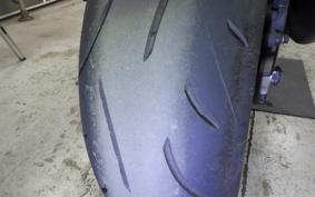 YAMAHA FZ1 FAZER 2013