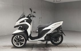 YAMAHA TRICITY 125 SE82J