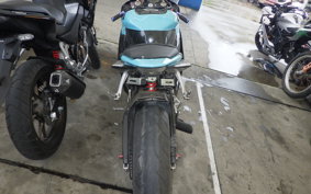 YAMAHA YZF-R6