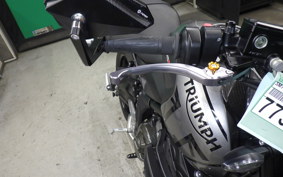 TRIUMPH TRIDENT 660 2021