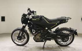 HUSQVARNA SVARTPILEN 401 2019