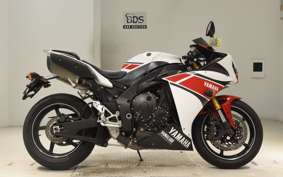YAMAHA YZF-R1 2014