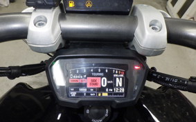 DUCATI DIAVEL X S 2016