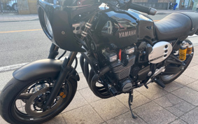 YAMAHA XJR1300 C 2017 RP19