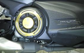 YAMAHA T-MAX 560 T 2021 SJ19J