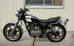 YAMAHA SR500-1 1982 2J2