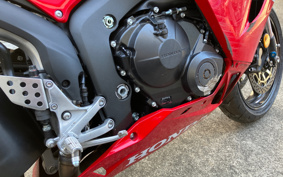 HONDA CBR600RR ABS 2025 PC40