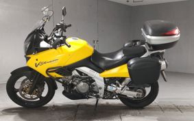 SUZUKI DL1000V STROM 2002 BS111