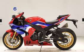 HONDA CBR1000RR RSP 2024 SC82