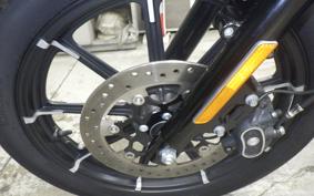 HARLEY XL883N 2016
