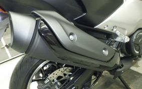 YAMAHA T-MAX 560 2026 SJ21J