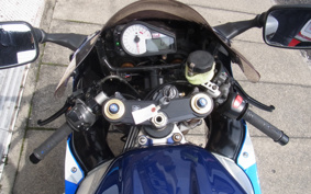 SUZUKI GSX-R1000 2001 GT74A