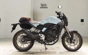 HONDA CB250R 2014 MC52