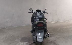 YAMAHA MAJESTY 125 SE27