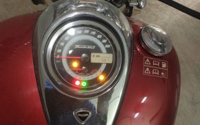 TRIUMPH THUNDERBIRD 2010 TNB119
