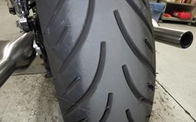 TRIUMPH BONNEVILLE T100 2025