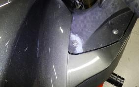 KAWASAKI ZZ1400 NINJA R 2006 ZXT40A