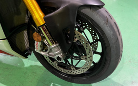 DUCATI STREET FIGHTER V4S 2021 FA00