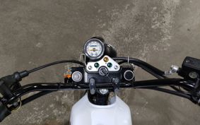 SUZUKI GLASS TRACKER BIG BOY NJ4DA