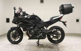YAMAHA XJ6 2011