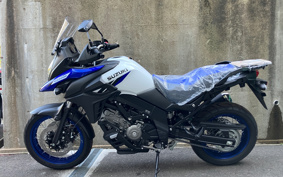 SUZUKI DL650 ( V-Strom 650 ) C733M