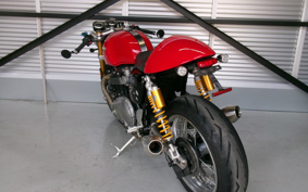 TRIUMPH THRUXTON 1200 R 2016 DAD72H