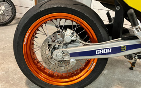 KTM 690 SMC R 2013 LST40
