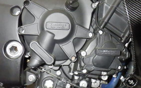 YAMAHA YZF-R1