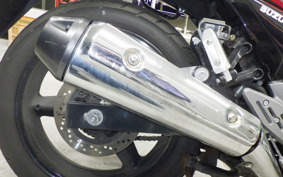SUZUKI GSR250 2012