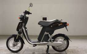 YAMAHA EC-03 2011 SY06J