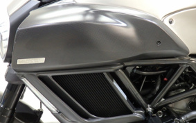 DUCATI DIAVEL TITANIUM 2015 ZDMG105JAFB
