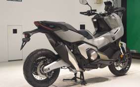HONDA X-ADV 750 2026 RH21