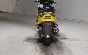 YAMAHA MAJESTY 125 SE27