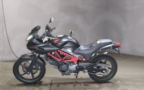 HONDA VTR 250 F MC33