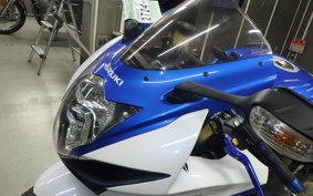 SUZUKI GSX-R750 2015