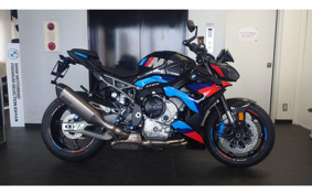 BMW M1000R 2025 0P51