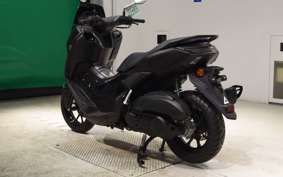 YAMAHA N-MAX SEL1J