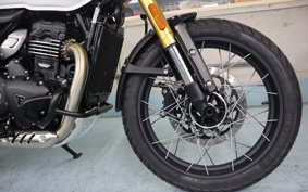TRIUMPH SCRAMBLER 400XC 2026 T13764