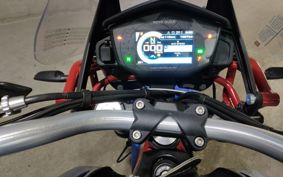MOTO GUZZI V85 TT 2023 ..