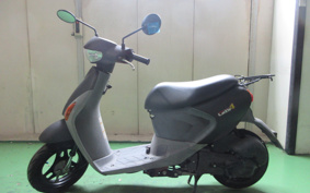 SUZUKI LETS4 CA45A