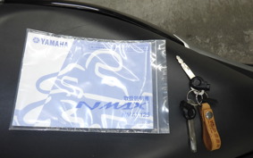 YAMAHA N-MAX 2022 SE86J