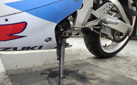 SUZUKI GSX-R400 1989 GK73A