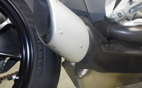 DUCATI STREETFIGHTER V2 2022