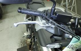 HONDA CB650R E-Clutch 2026 RH17