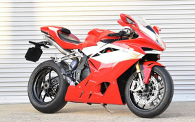 MV AGUSTA タF4