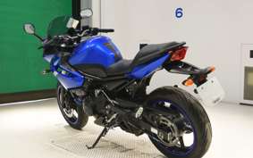 YAMAHA XJ6 2011