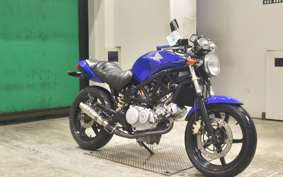 HONDA VTR 250 2019 MC33