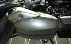 TRIUMPH TRIDENT 660 2023