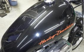 HARLEY XL883LI 2010