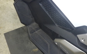 HONDA X-ADV 750 2025 RH21